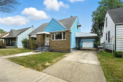 55 Avondale Pl, Buffalo, NY 14210