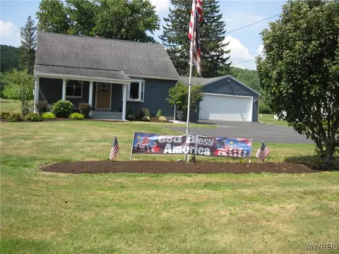 7062 Olean Rd, South Wales, NY 14139