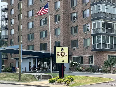 151 Buffalo Ave #904, Niagara Falls, NY 14303