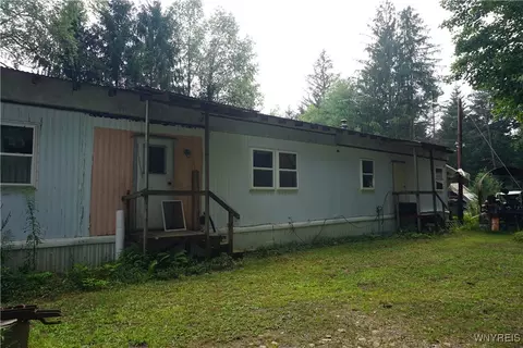 12243 Sharp St, Concord, NY 14141 photo 3