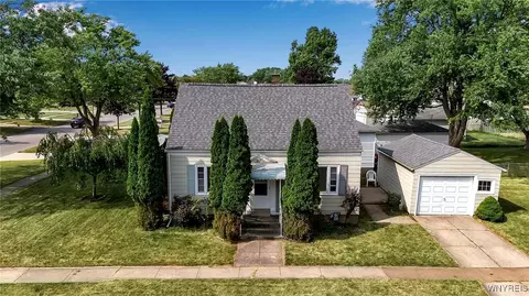 959 Riverview Blvd, Tonawanda, NY 14150
