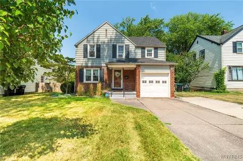 111 Hampton Pkwy, Buffalo, NY 14217