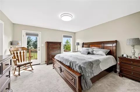 Bedroom - 26 Cherryfield Ln, Lancaster, NY 14086 photo 1 of 3