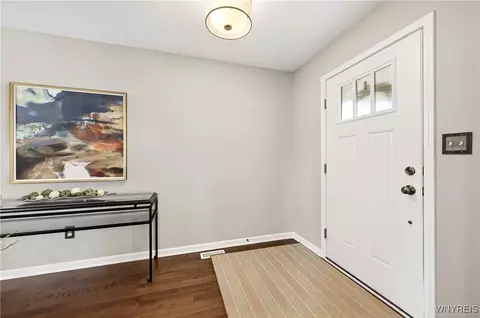 Entry Way - 26 Cherryfield Ln, Lancaster, NY 14086 photo 1 of 4