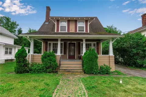 80 Maple Ave, Buffalo, NY 14219
