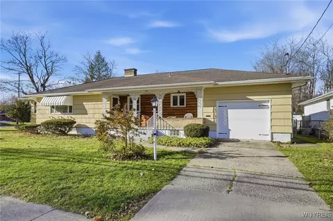 191 Lake Ave, Lancaster, NY 14086