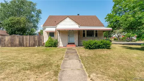 88 Clearvale Dr, Cheektowaga, NY 14225