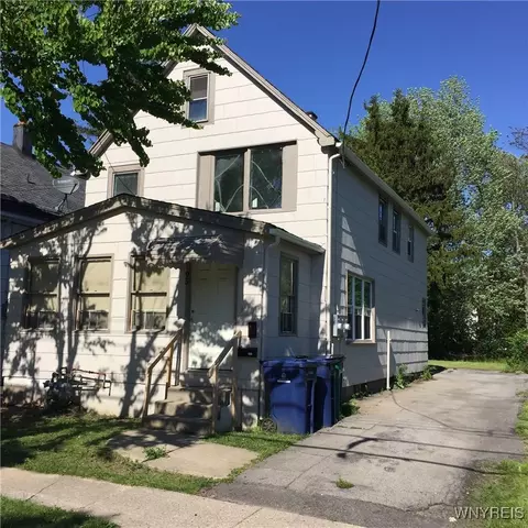 95 Carl St, Buffalo, NY 14215