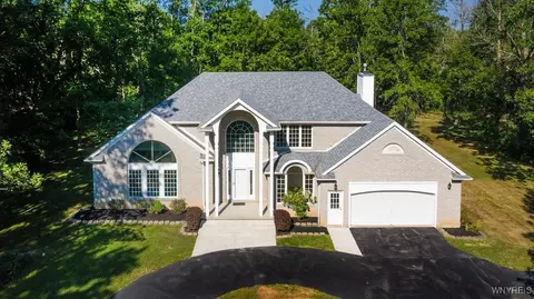 5354 Thompson Rd, Clarence, NY 14031
