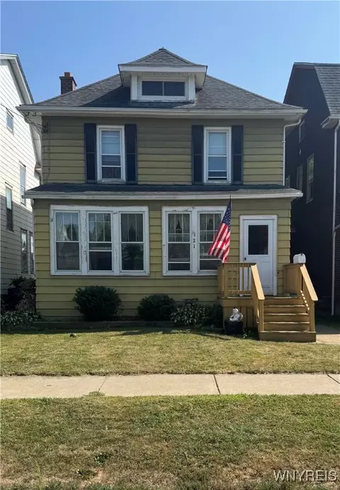121 Aldrich Pl, Buffalo, NY 14220