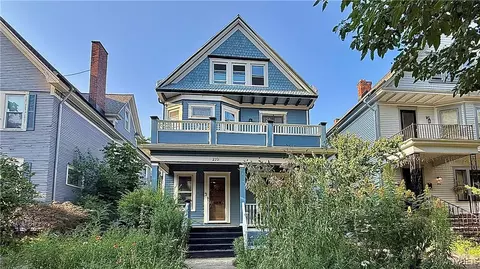 210 Anderson Pl, Buffalo, NY 14222