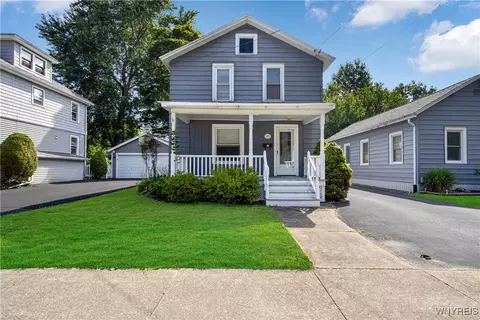 147 Lambert Ave, Pomfret, NY 14063