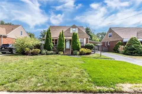 15 Flora Rd, Cheektowaga, NY 14225