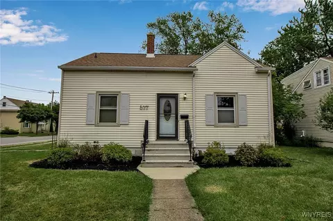 577 Capen Blvd, Amherst, NY 14226