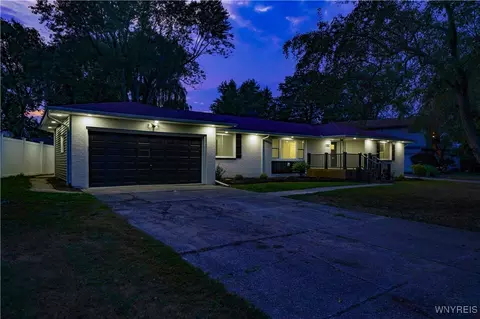 Exterior - 109 Devon Ln, Amherst, NY 14221 photo 10 of 12