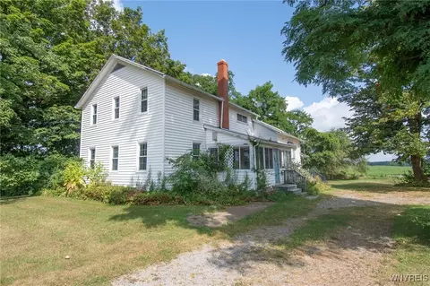 6139 State Route 20a E, Warsaw, NY 14569