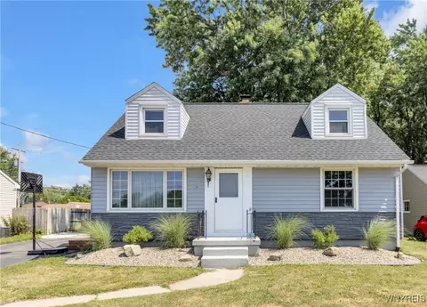 3295 Mckinley Pkwy, Buffalo, NY 14219