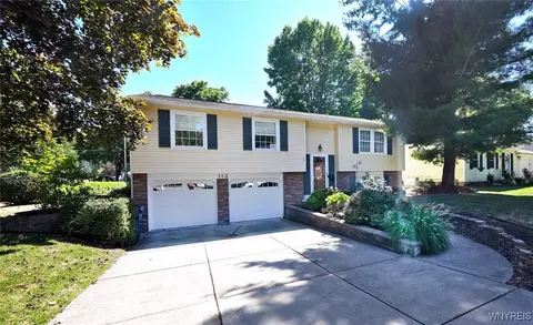 183 Paul Dr, Amherst, NY 14228