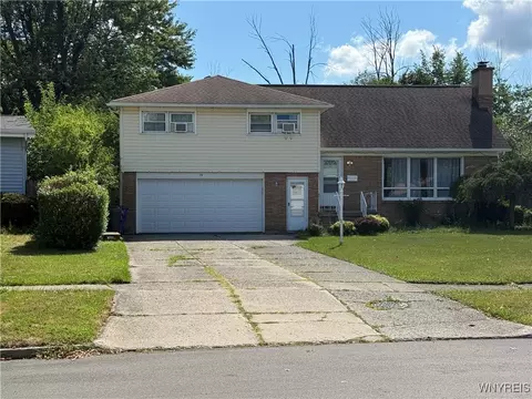 79 Clifford, Amherst, NY 14226