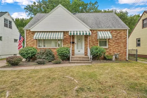 138 Wagner Ave, Sloan, NY 14212