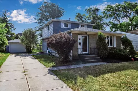195 Marrano Dr, Depew, NY 14043