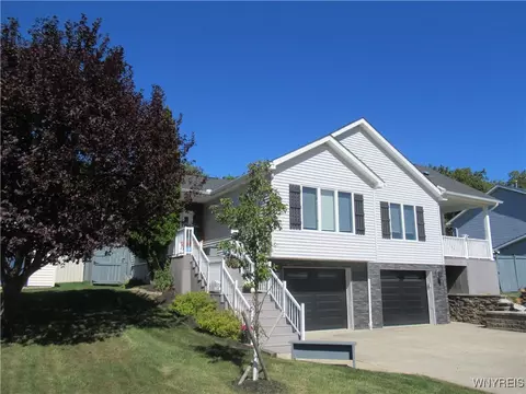 4809 Mosey Ln, Buffalo, NY 14219