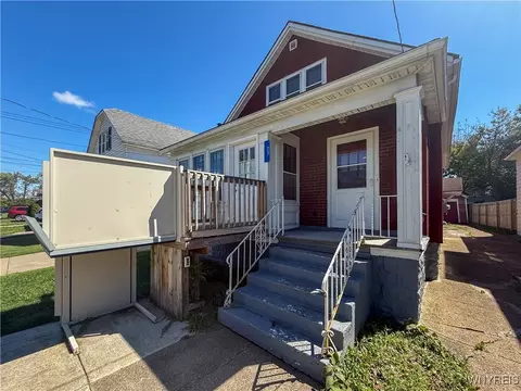 27 Cushing St, Buffalo, NY 14220
