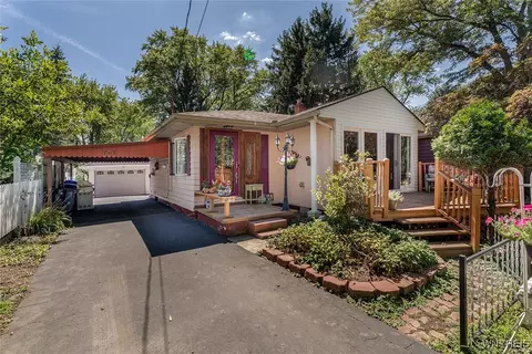 797 Fisher Rd, West Seneca, NY 14224