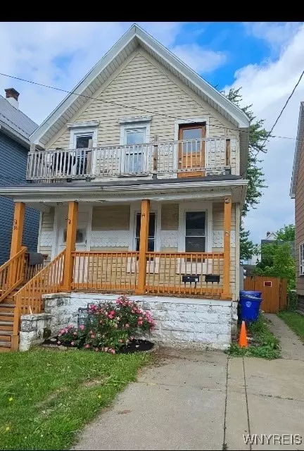 96 Wildwood Pl, West Seneca, NY 14210