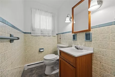 Bath - 50 Pardee Ave, Lancaster, NY 14086 photo 1 of 3