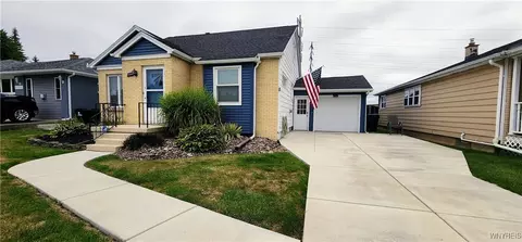 2324 Parker Blvd, Tonawanda, NY 14150