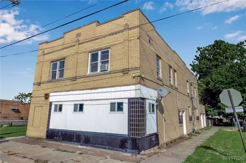 301 24th St, Niagara Falls, NY 14303