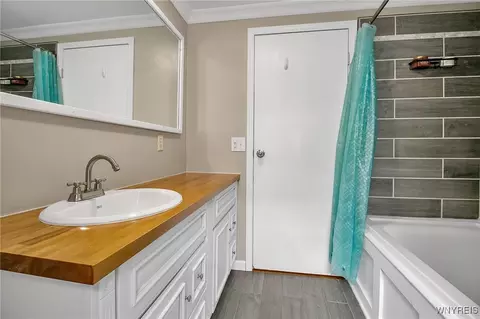Bath - 116 Hamlin Ave, Aurora, NY 14052 photo 2 of 2