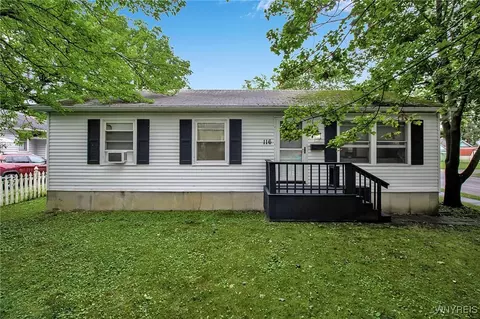 116 Hamlin Ave, Aurora, NY 14052