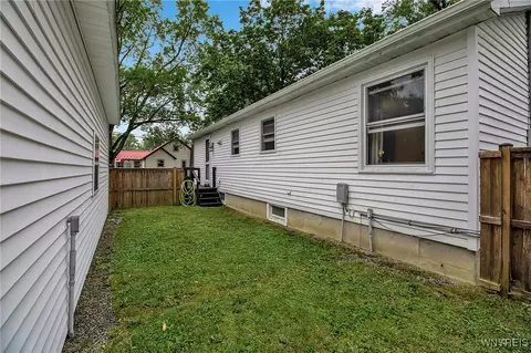 Exterior - 116 Hamlin Ave, Aurora, NY 14052 photo 2 of 4
