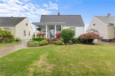 384 Mang Ave, Buffalo, NY 14217