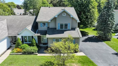 1628 Old Manor Dr, Evans, NY 14047