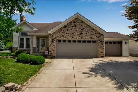 127 Babbette Dr, Depew, NY 14043