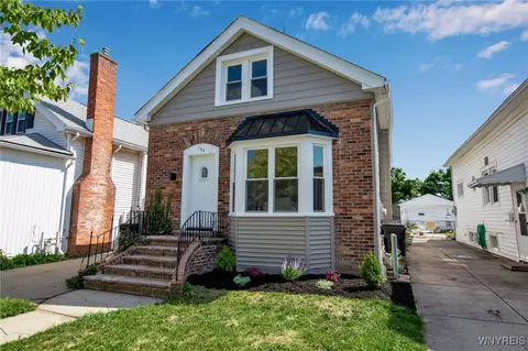 184 Lasalle Ave, Kenmore, NY 14217