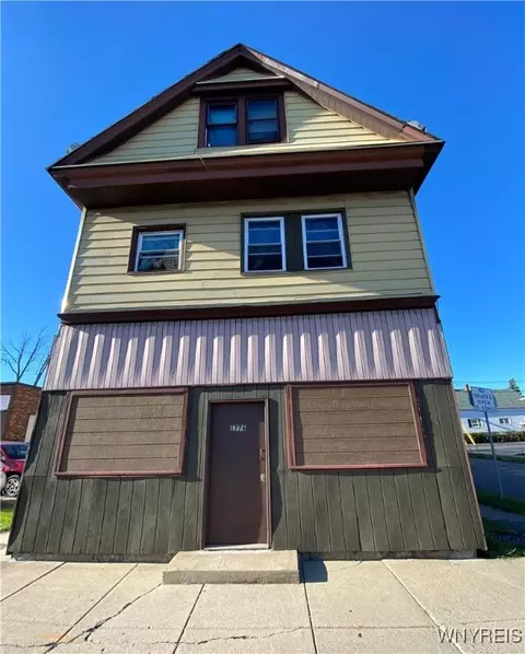 1776 Clinton St, Buffalo, NY 14206