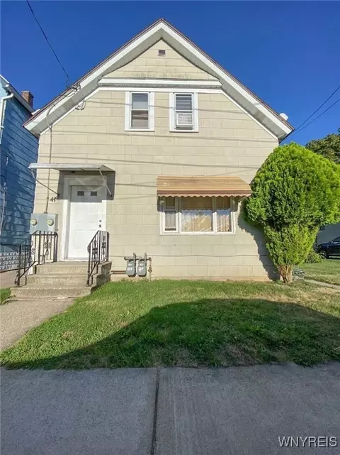 41 Weiss St, Buffalo, NY 14206