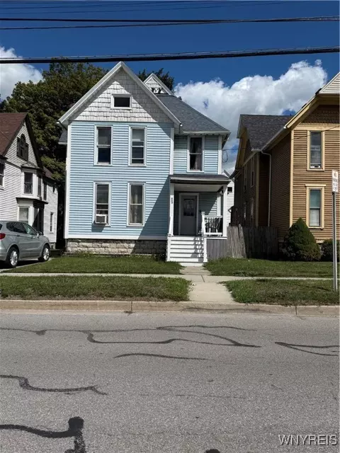 213 Washington Ave, Batavia, NY 14020