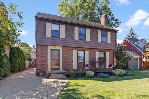 11 Danbury Ln, Buffalo, NY 14217