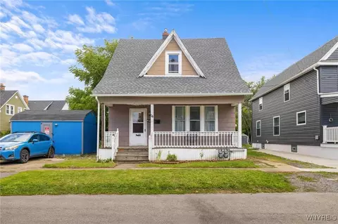 14 Winegar Pl, West Seneca, NY 14210