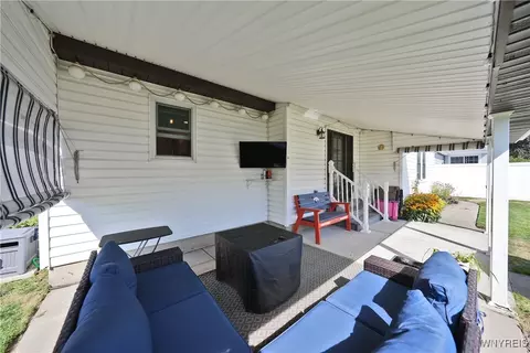Exterior - 21 Terrell St, Depew, NY 14043 photo 3 of 6