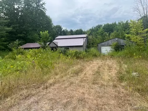 2433 County Route 6, Volney, NY 13069