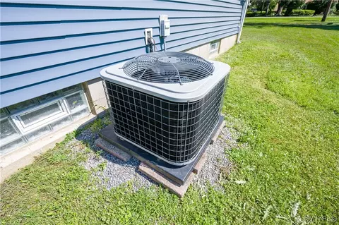 Exterior - 726 Schultz Rd, Elma, NY 14059 photo 4 of 12