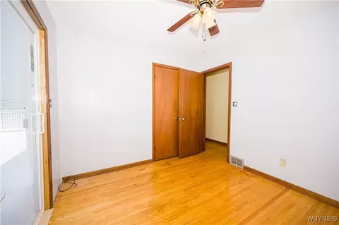 Bedroom - 726 Schultz Rd, Elma, NY 14059 photo 3 of 6