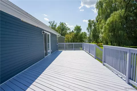 Exterior - 726 Schultz Rd, Elma, NY 14059 photo 7 of 12