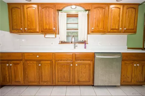 Kitchen - 726 Schultz Rd, Elma, NY 14059 photo 1 of 4